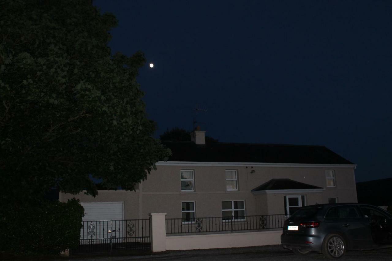 The Farm Cottages Mallow Exterior photo